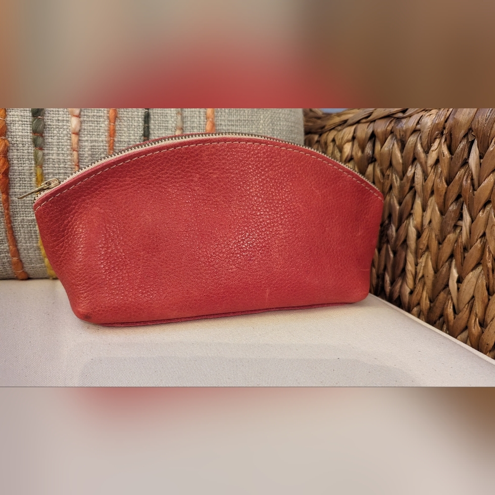EUC Portland Leather Goods Total Eclipse Cosmetic
